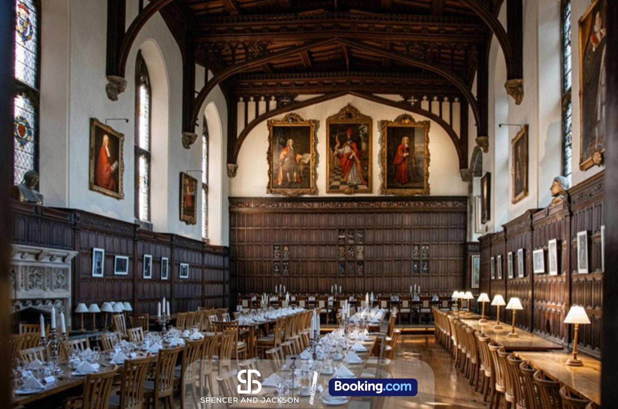 1 Bedroom City Centre Apartment Near The University And Bodleian Library By Spencer And Jackson Short Lets & Serviced Accommodation Oxford Ngoại thất bức ảnh